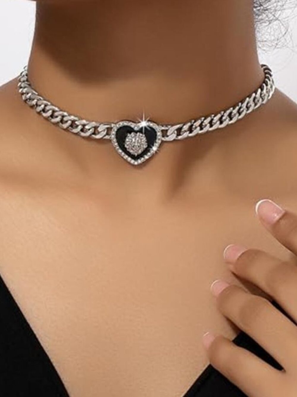 Silver Tone Rhinestone Heart Necklace Cuban Link Choker Statement